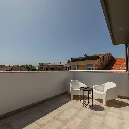 Rooftop Stylish By Hosty Apartment *