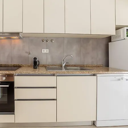 Rooftop Stylish By Hosty Appartement *
